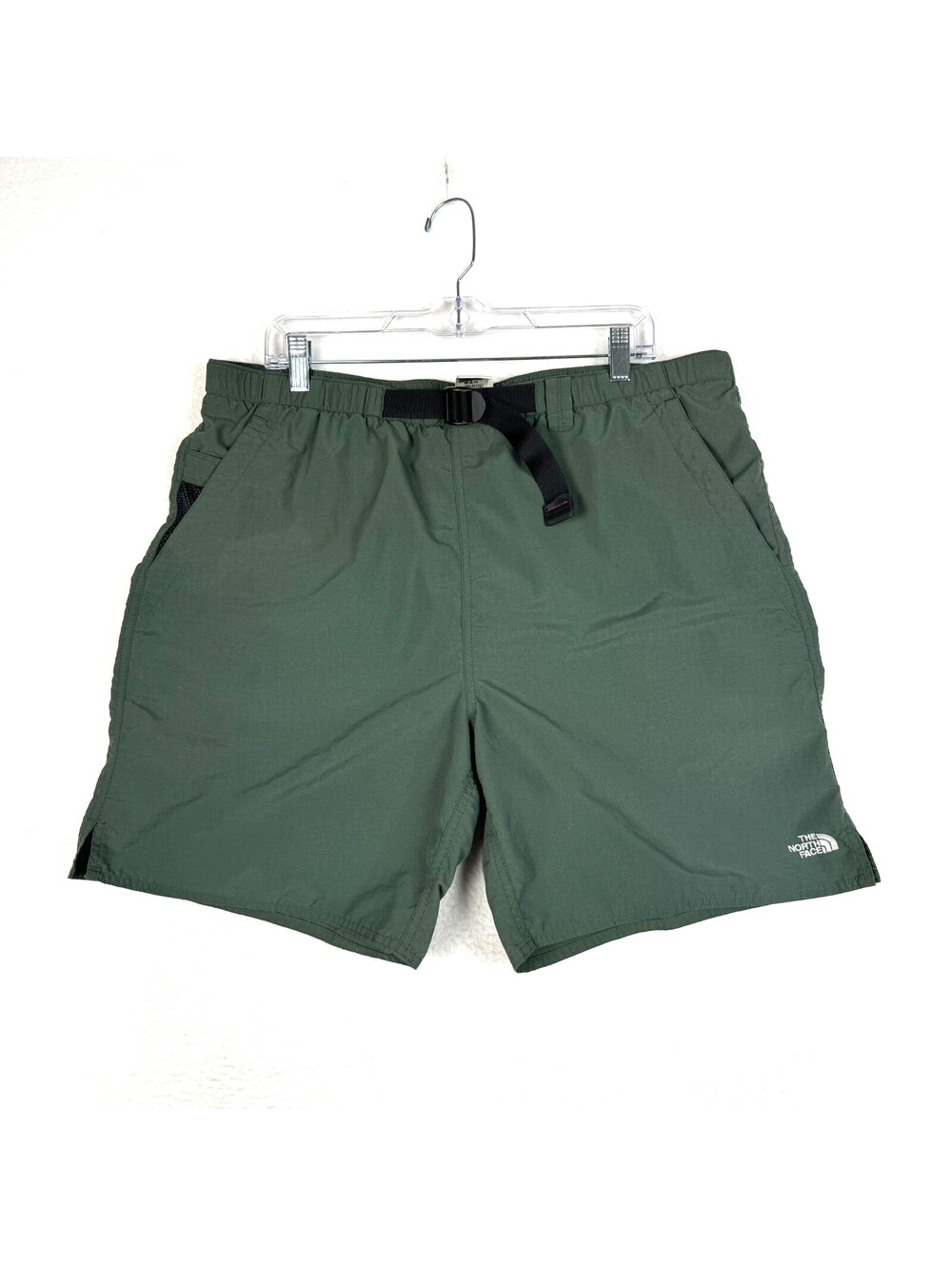 The North Face Mens XL Green Belted Class V Utility Hiking Shorts Outdoor Gorp